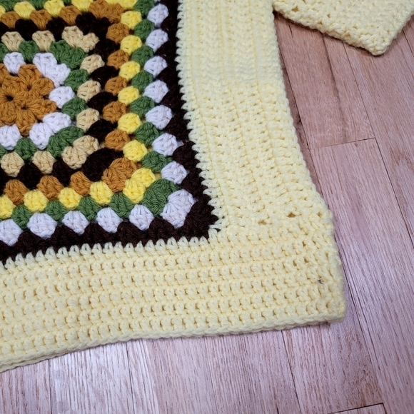 Handmade Granny Square Crocheted Top Yellow Unqiue - Picture 10 of 12
